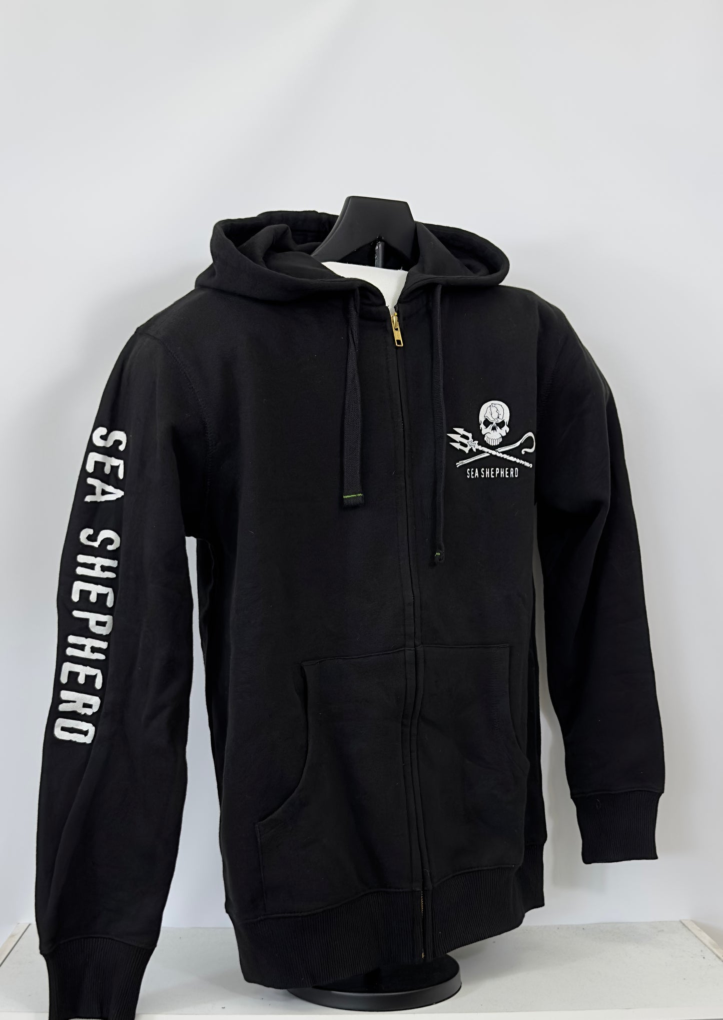 Men Jolly Roger Premium Fit Sweatjacket